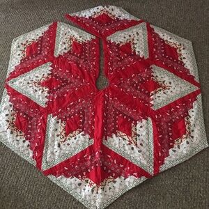 Handmade Quilted Christmas Tree Skirt 6 Pointed Star Diamond Large 32" Radius